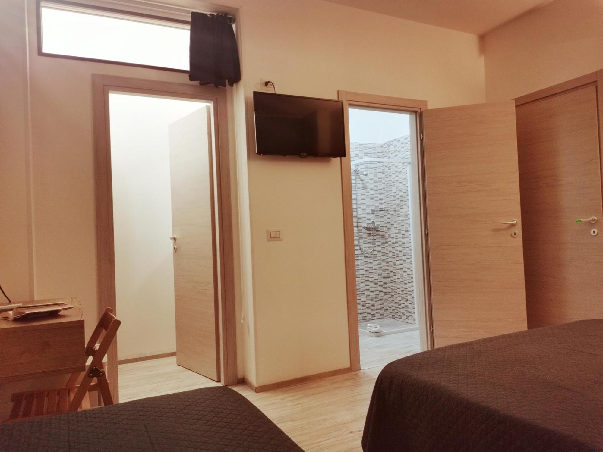 Via Alessandria Hotel Racale Room photo